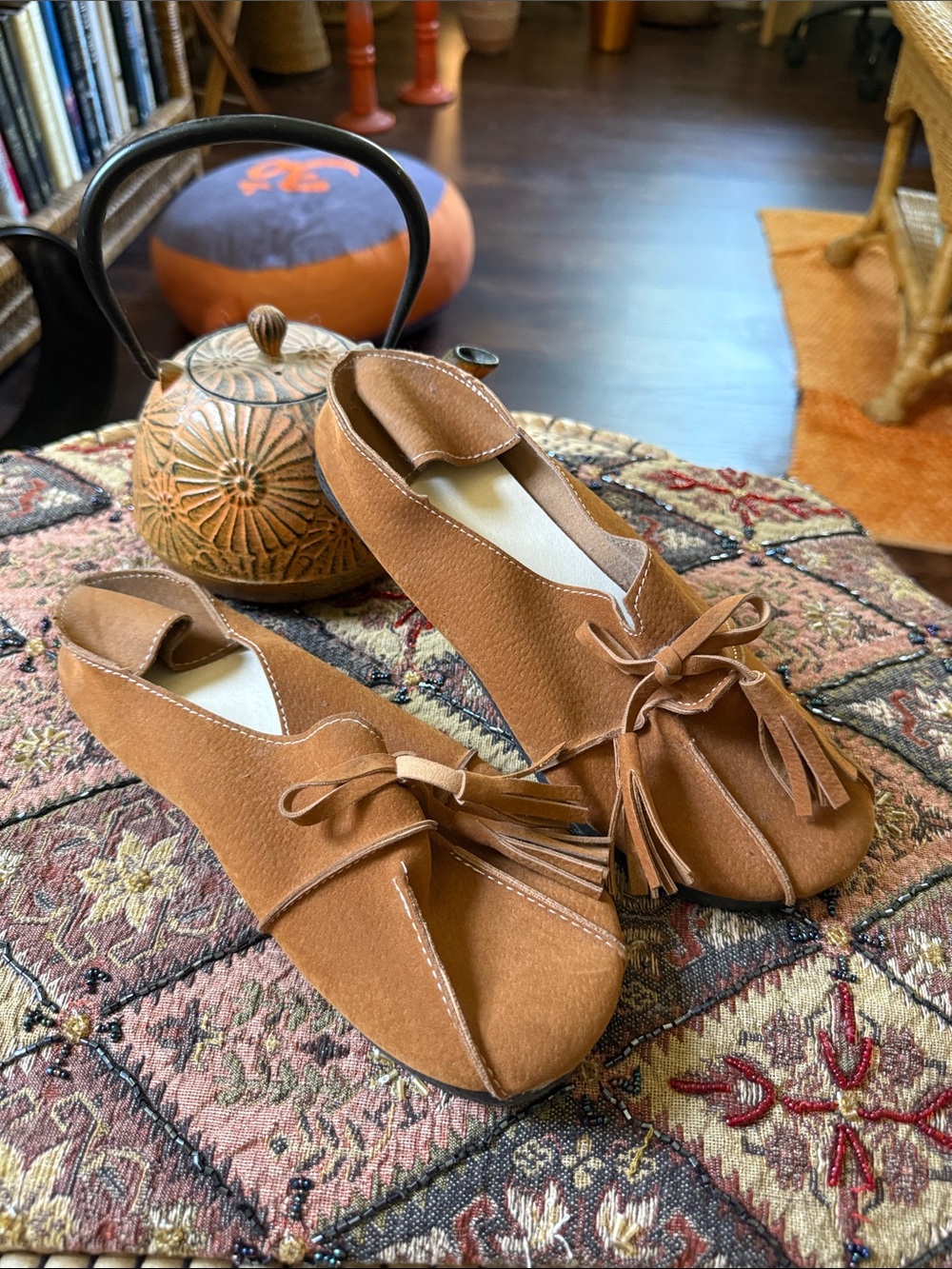Women’s Tan Suede Tassel Tie Flats